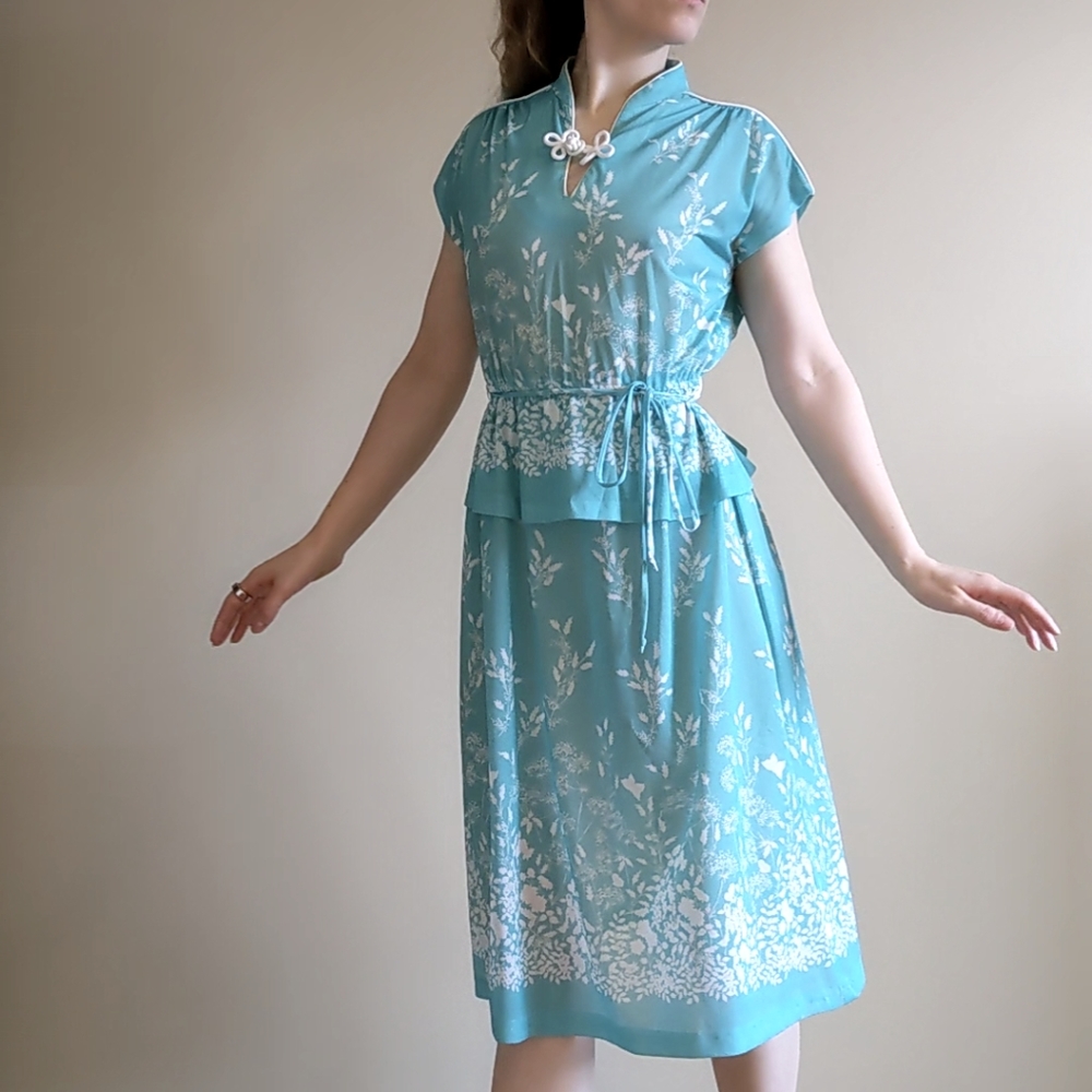 Host Pick ❤️ Vintage Baby Blue Dress